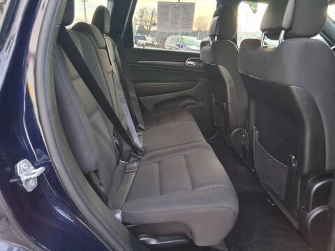 2018 Jeep Grand Cherokee Laredo E