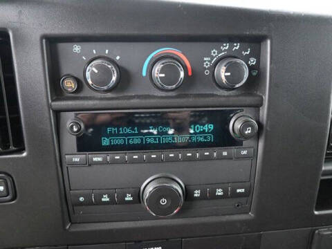 2024 Chevrolet Express 2500