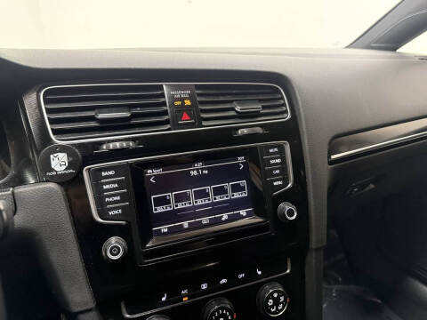 2015 Volkswagen Golf GTI S