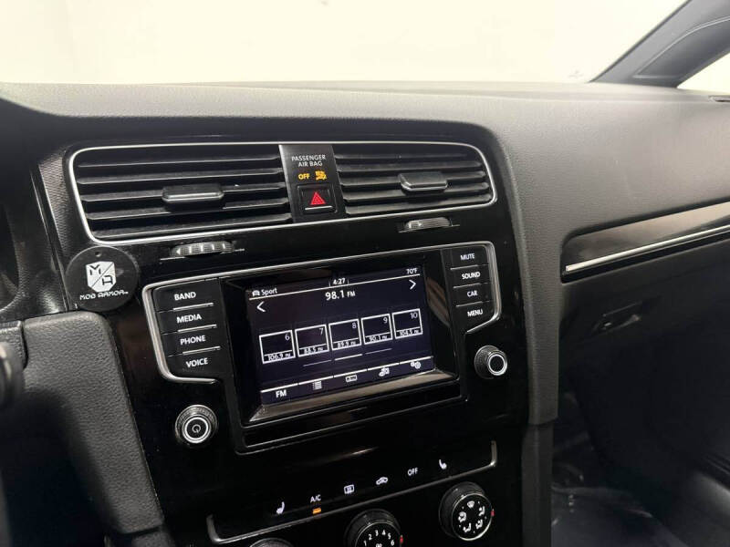 2015 Volkswagen Golf GTI S