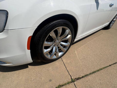 2018 Chrysler 300 Limited