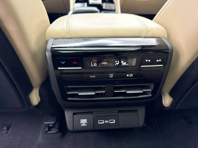 2022 Acura MDX w/Tech