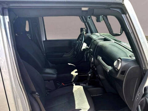 2017 Jeep Wrangler Unlimited Willys Wheeler W