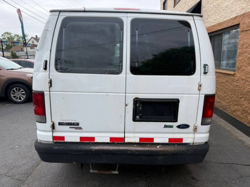 2013 Ford E-Series E-150