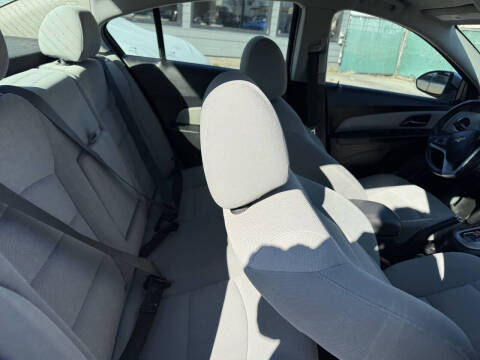 2013 Chevrolet Cruze 1LT Auto