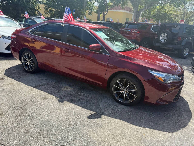 2016 Toyota Camry XSE