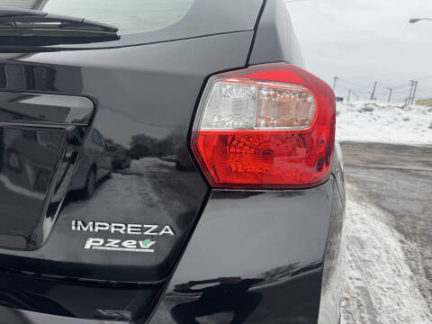 2016 Subaru Impreza 2.0i Premium