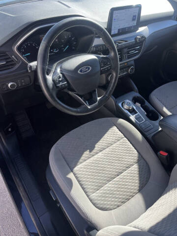 2021 Ford Escape SE