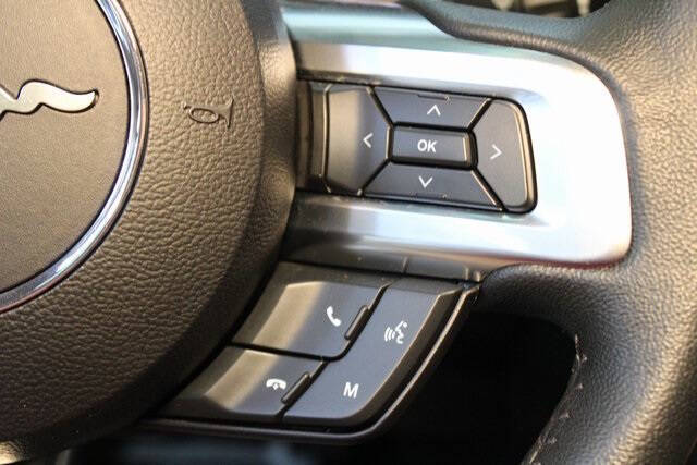 2022 Ford Mustang EcoBoost