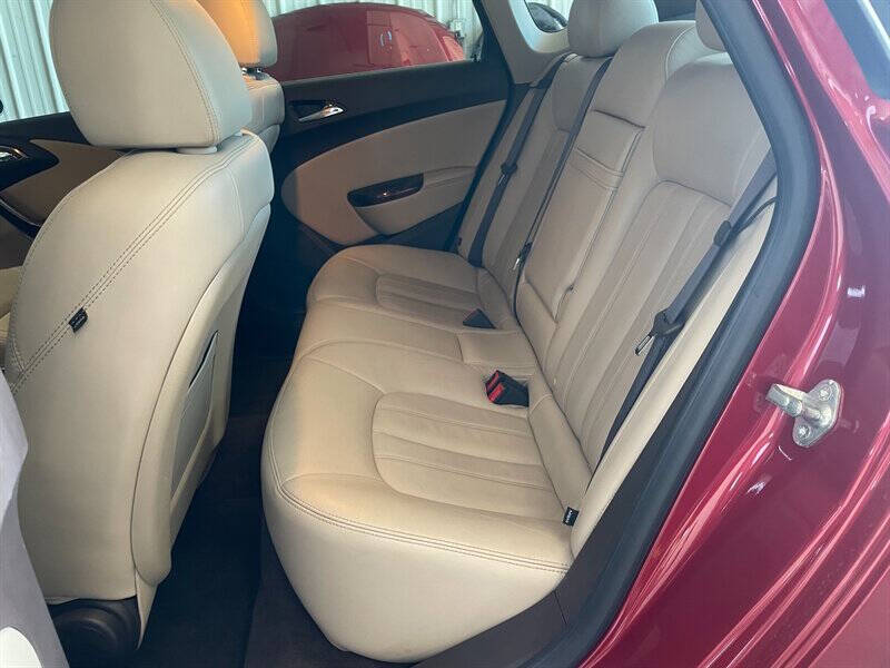 2012 Buick Verano Leather Group