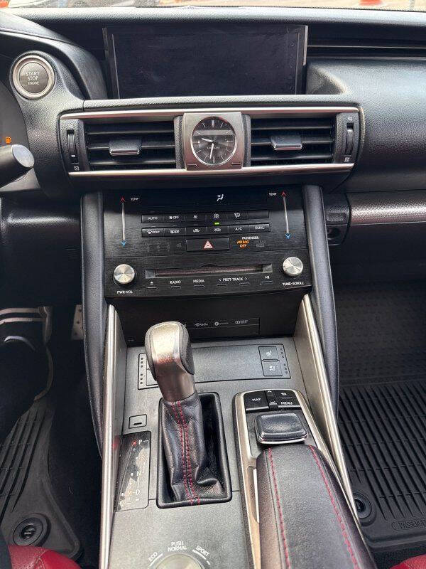 2017 Lexus IS 300