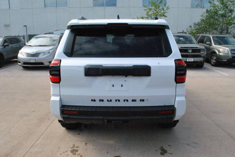 2026 Toyota 4Runner SR5