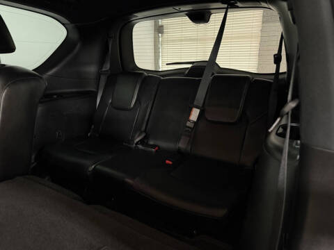 2023 Infiniti QX80 Sensory