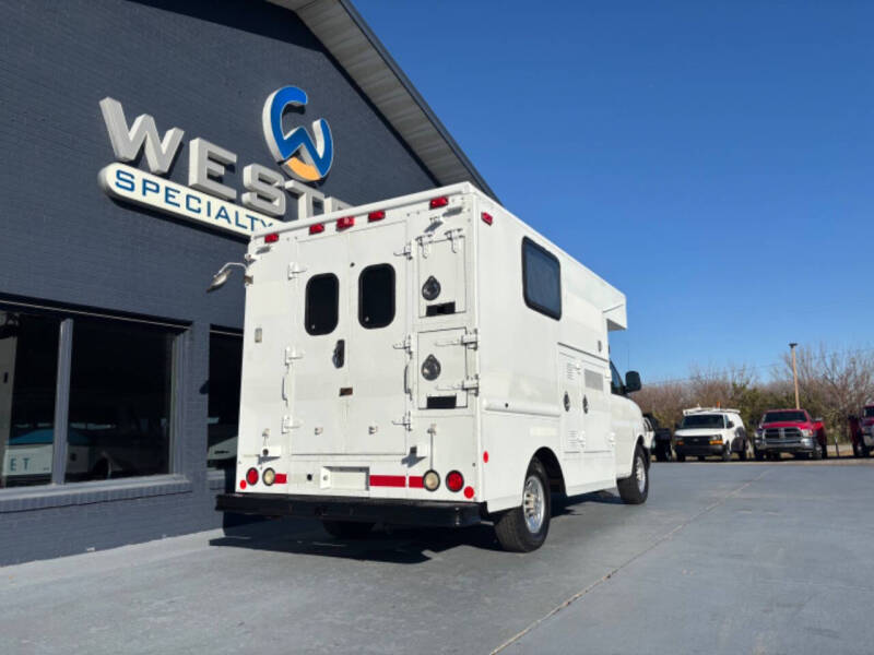 2008 Chevrolet Express Cube Van