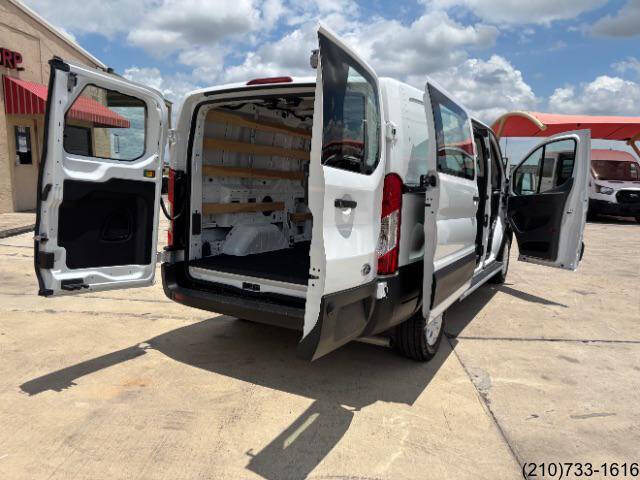 2025 Ford Transit