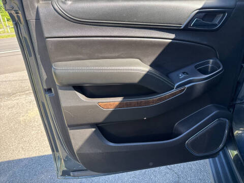 2019 Chevrolet Suburban LT