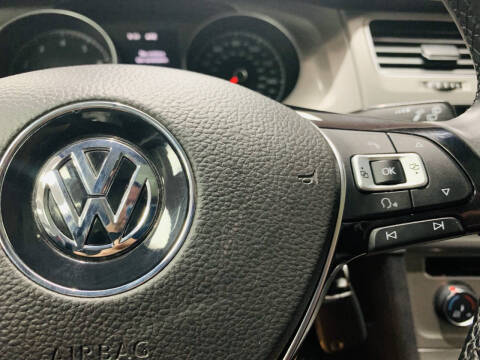 2015 Volkswagen Golf TSI S