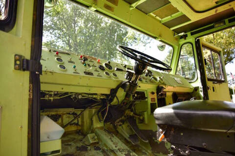 1985 Oshkosh AS32P-19A