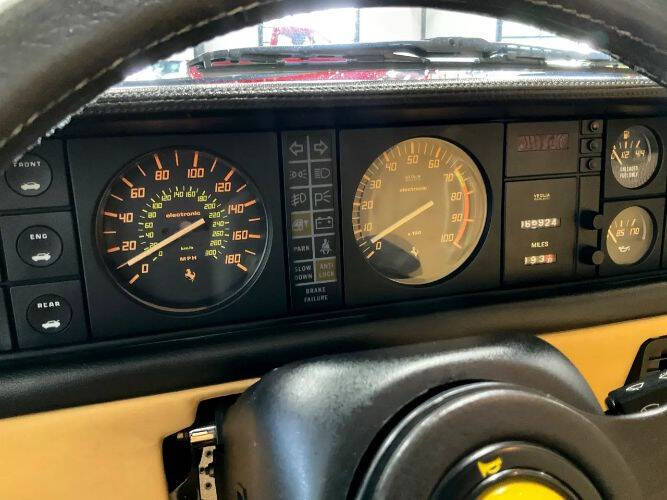 1988 Ferrari Mondial