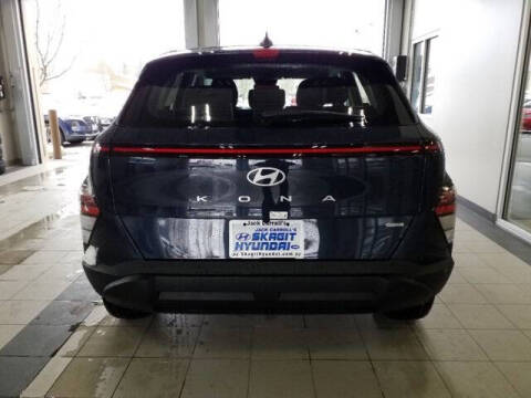 2025 Hyundai Kona SE