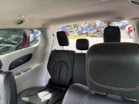 2018 Chrysler Pacifica Touring L Plus