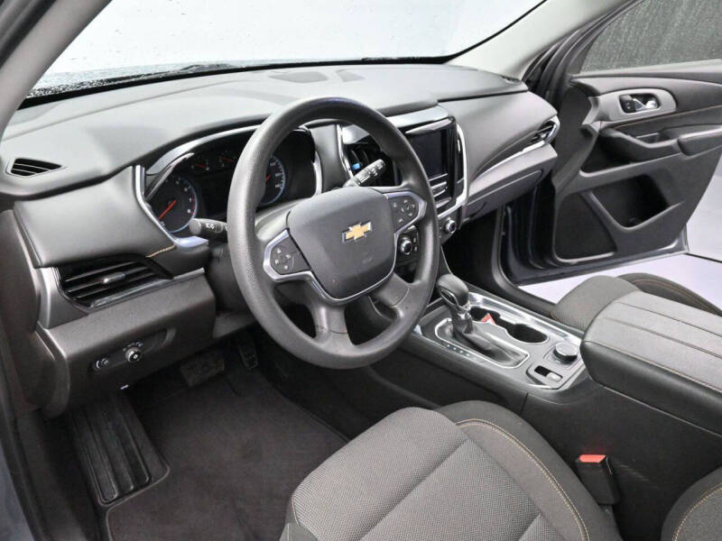 2021 Chevrolet Traverse LS