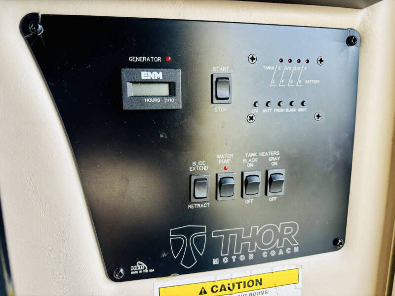 2017 Thor Motor Coach Compass 23TB
