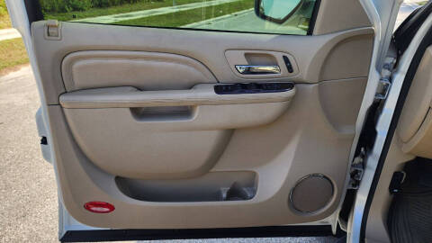 2012 Cadillac Escalade Luxury