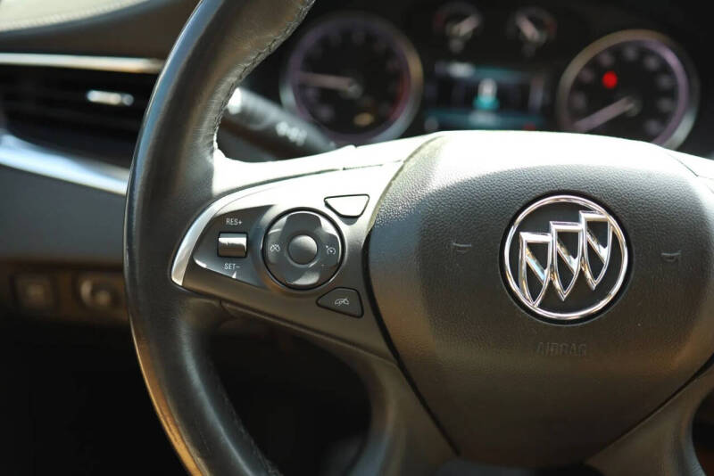 2018 Buick Enclave Essence