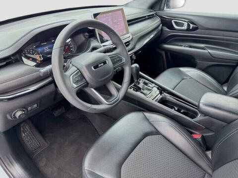 2023 Jeep Compass Altitude