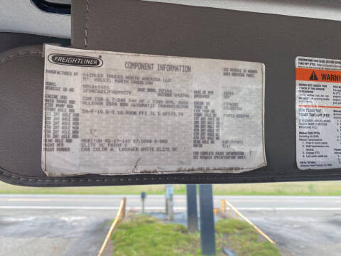 2015 Freightliner M2 106