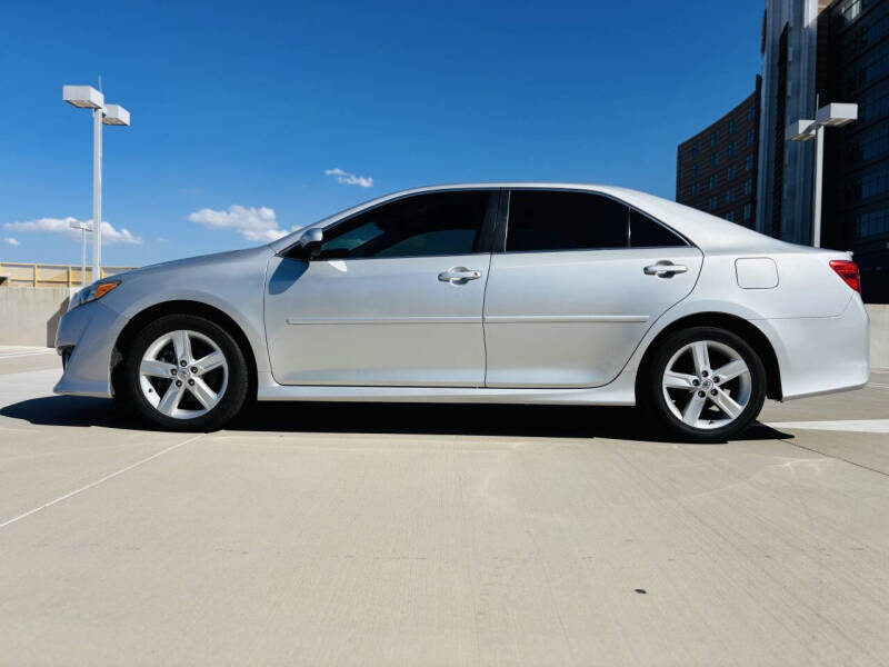 2014 Toyota Camry SE