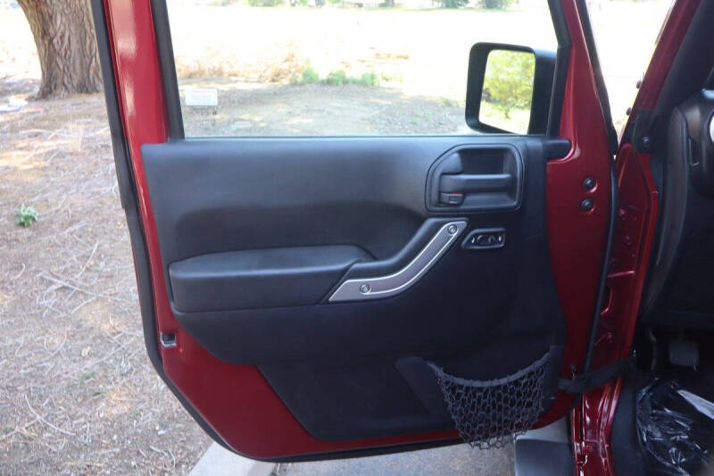 2011 Jeep Wrangler Sahara