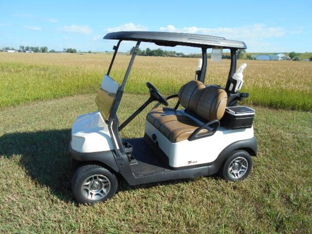 2019 Club Car TEMPO (ELECTRIC) for sale at Great Plains Auto Group in Rapid City SD