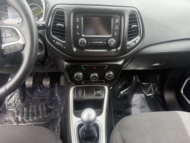 2017 Jeep Compass Sport