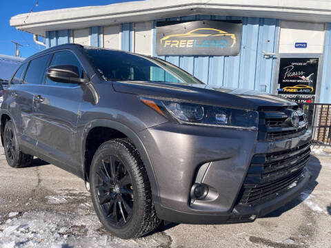 2019 Toyota Highlander SE