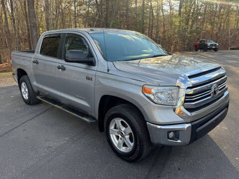 2017 Toyota Tundra SR5