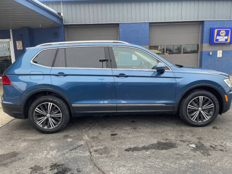 2018 Volkswagen Tiguan 2.0T SEL 4Motion