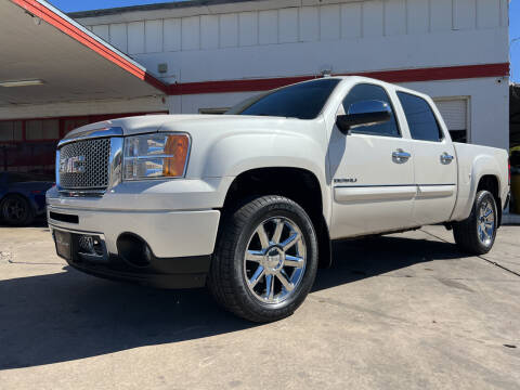 2012 GMC Sierra 1500 for sale at FAST LANE AUTO SALES in San Antonio TX