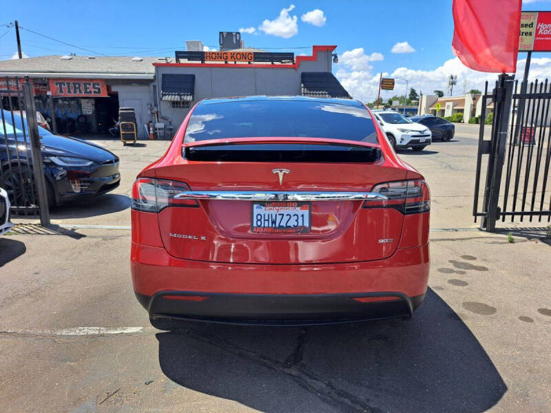 2016 Tesla Model X 90D