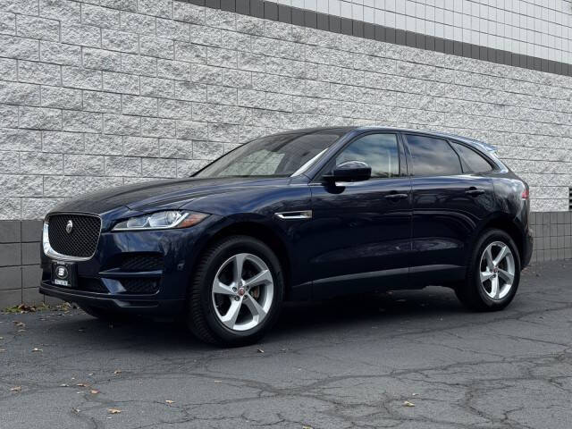 2018 Jaguar F-PACE 25t Premium