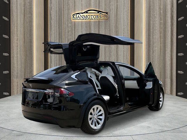 2020 Tesla Model X Long Range