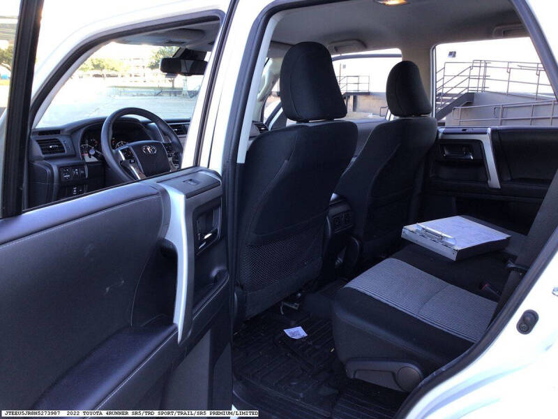 2022 Toyota 4Runner SR5