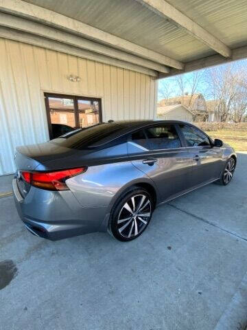 2021 Nissan Altima 2.5 SR