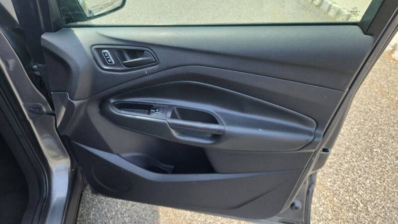 2013 Ford Escape S