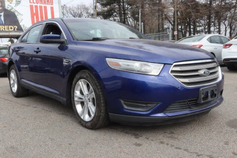 2013 Ford Taurus SEL