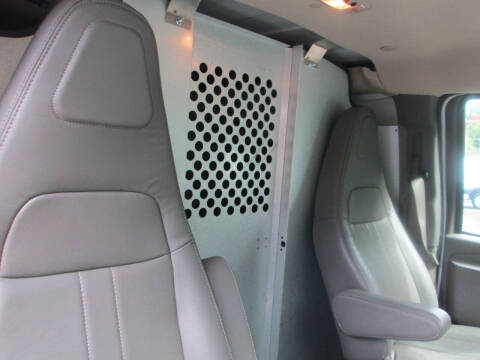 2023 Chevrolet Express 2500