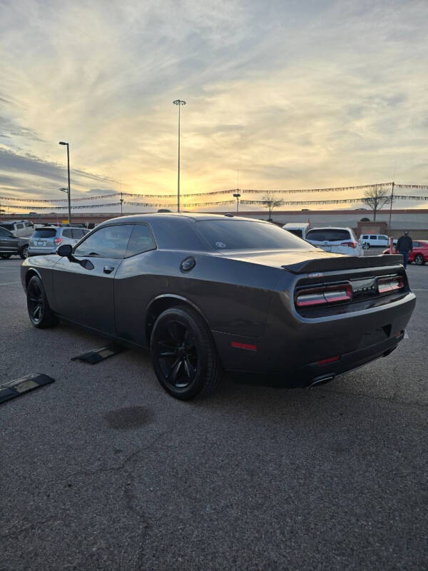 2018 Dodge Challenger SXT