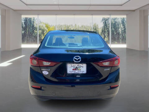2017 Mazda MAZDA3 Sport