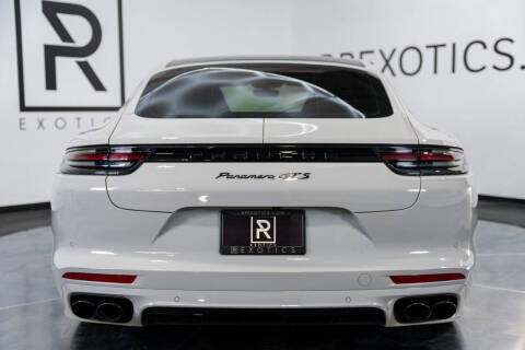 2019 Porsche Panamera GTS